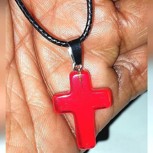 Red Cross Pendant Necklace - Picture 4 of 4